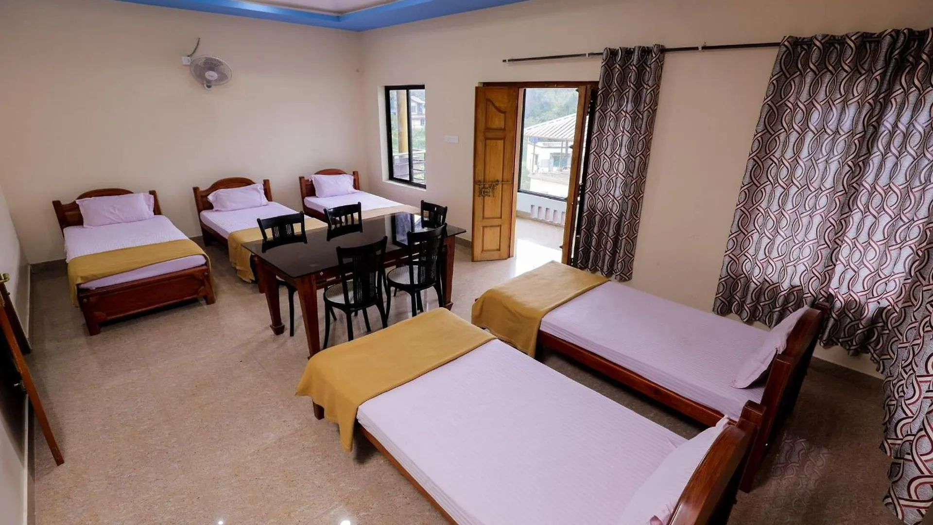 Sky Blue Villa Vythiri 0*,  India